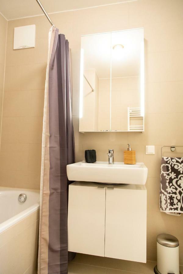 Cozy & Cool Apartment * 5 Min To City Center Wien Exteriör bild