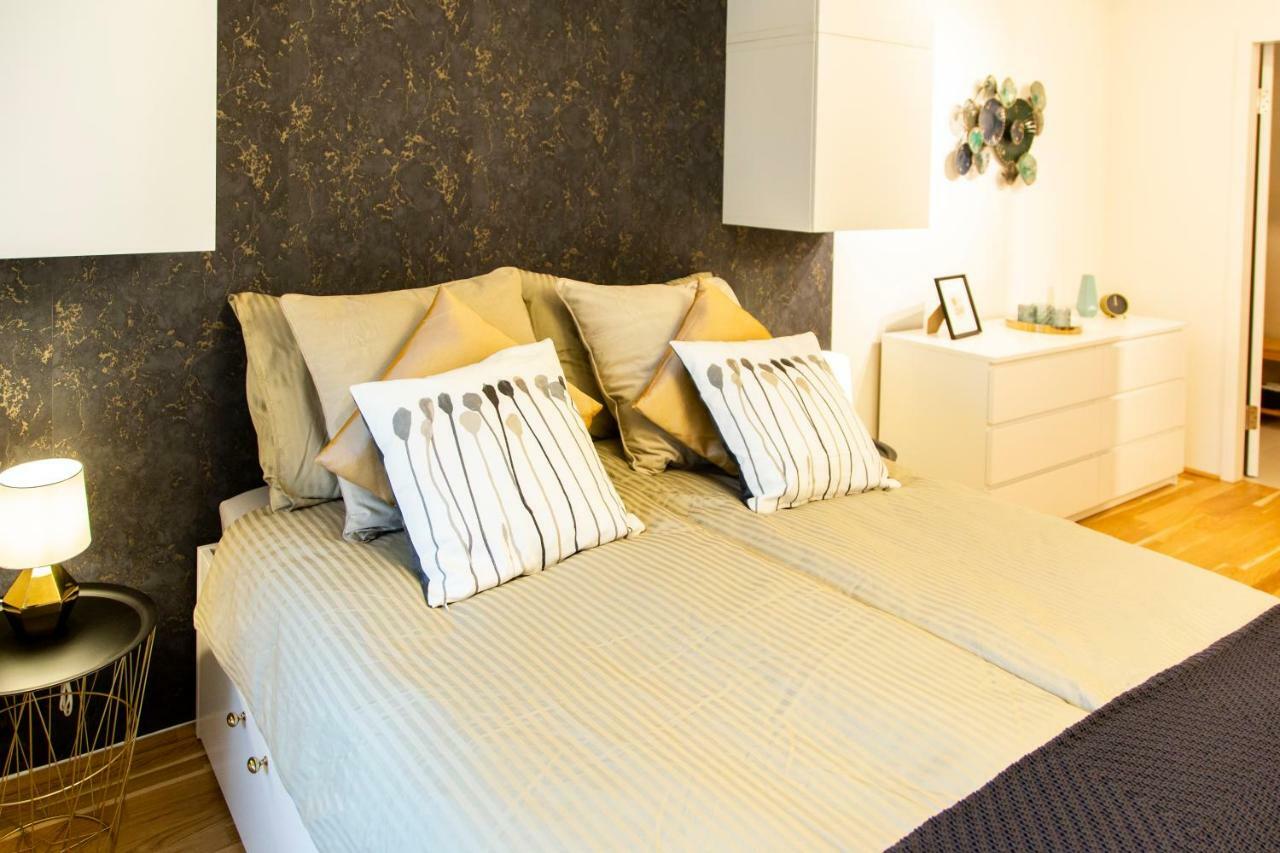 Cozy & Cool Apartment * 5 Min To City Center Wien Exteriör bild